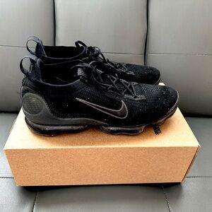 Men’s Nike shoes